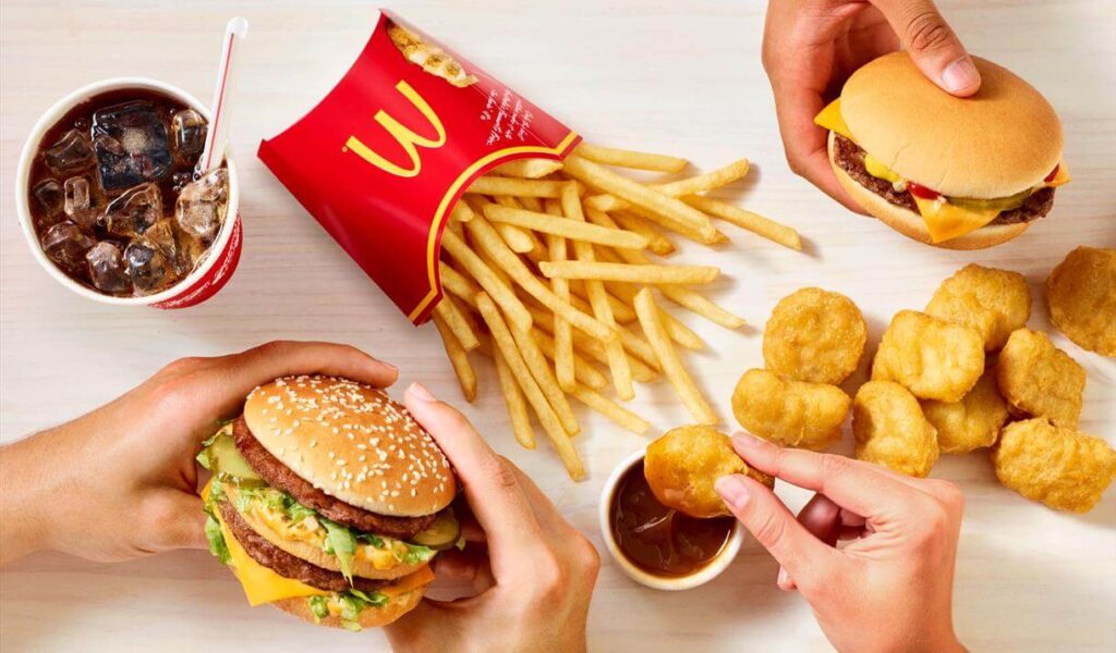 McDonald's cho rằng "Hành động tốt hơn lời nói" là tôn chỉ cho sự vận hành của mình